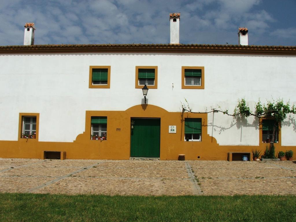 Casa Rural Dehesa De Solana Herrera de Alcántara Eksteriør billede